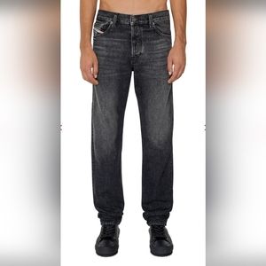 NWT Diesel Mens Slim Fit Mid Waist Straight Leg Jeans Size 29
